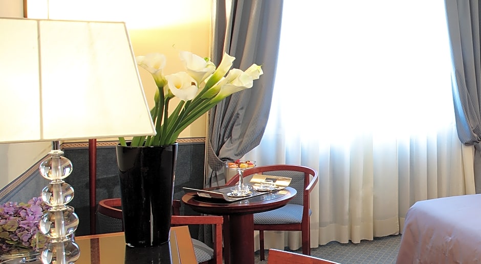 Starhotels Excelsior
