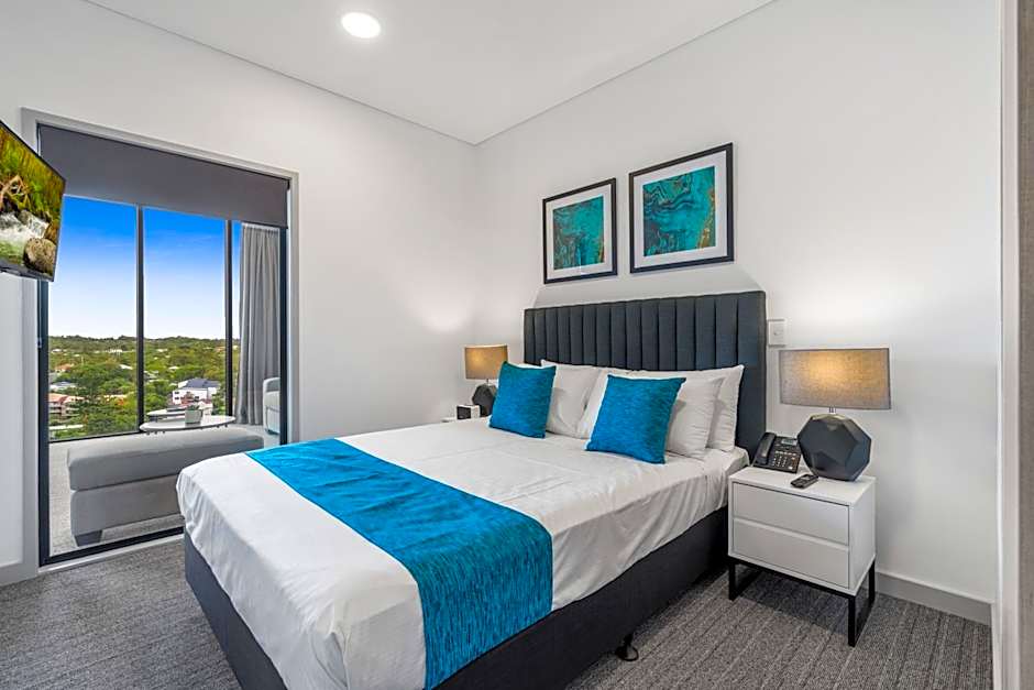 Essence Suites Taringa