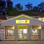 Super 8 by Wyndham Niagara Falls North
