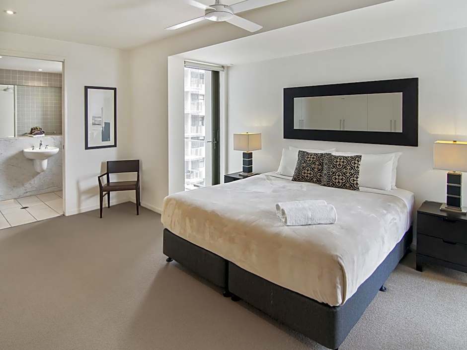 Space Holiday Apartments