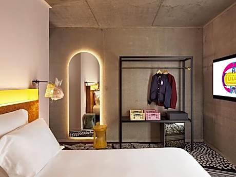 Medium Mama Double Room