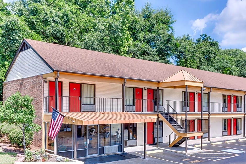 Days Inn by Wyndham Downtown Aiken