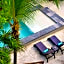 La Puerta Azul Beachfront - Adults Only