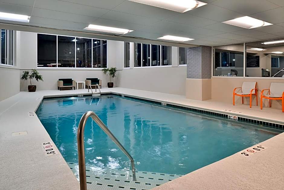 Holiday Inn Hotel & Suites Overland Park-Convention Center By IHG