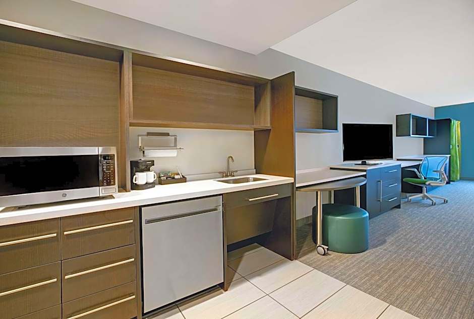 Home2 Suites by Hilton Asheville Airport