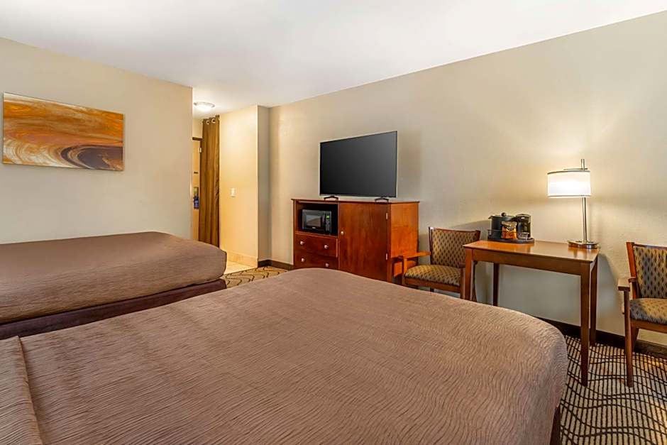 Best Western John Muir Inn