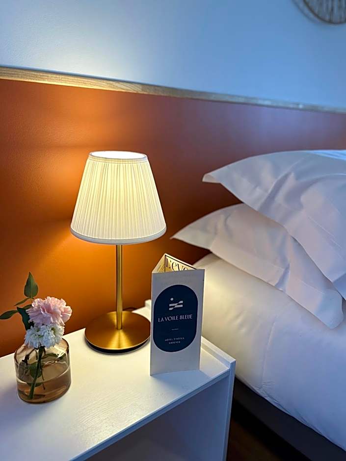 Hôtel Restaurant La Voile Bleue