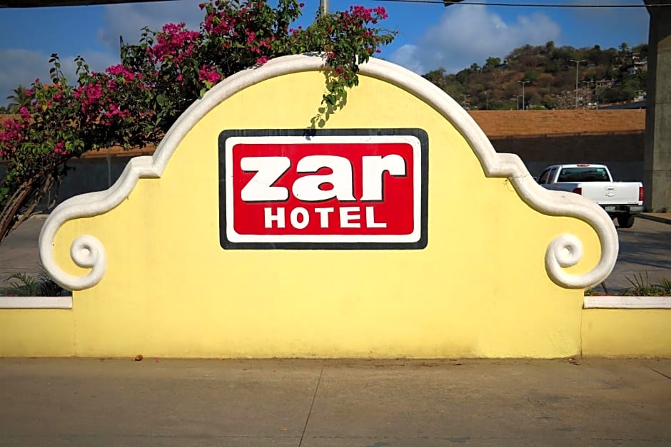 Zar Manzanillo