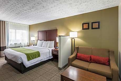 Comfort Inn Medford-Long Island
