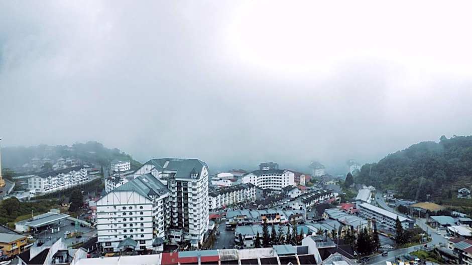 D'Elegant Suite - Emerald Avenue