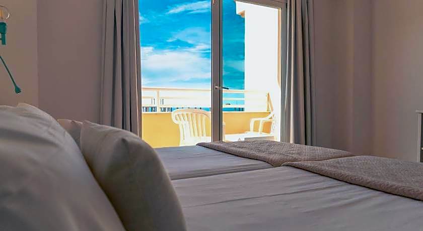 Azuline Hotel - Apartamento Rosamar