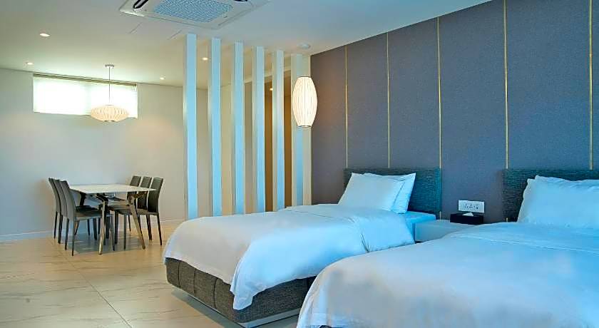 Tops10 Villa De Aewol