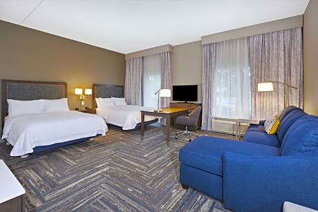 2 Queens Mobility/hearing Access Ri Shwr Ns Vis Firealrm/door/phn Alrt/sofabed Microwv/fridge/wetbar