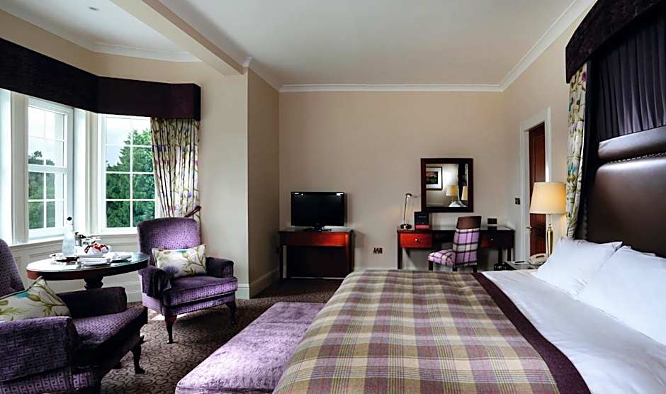 Macdonald Forest Hills Hotel & Spa