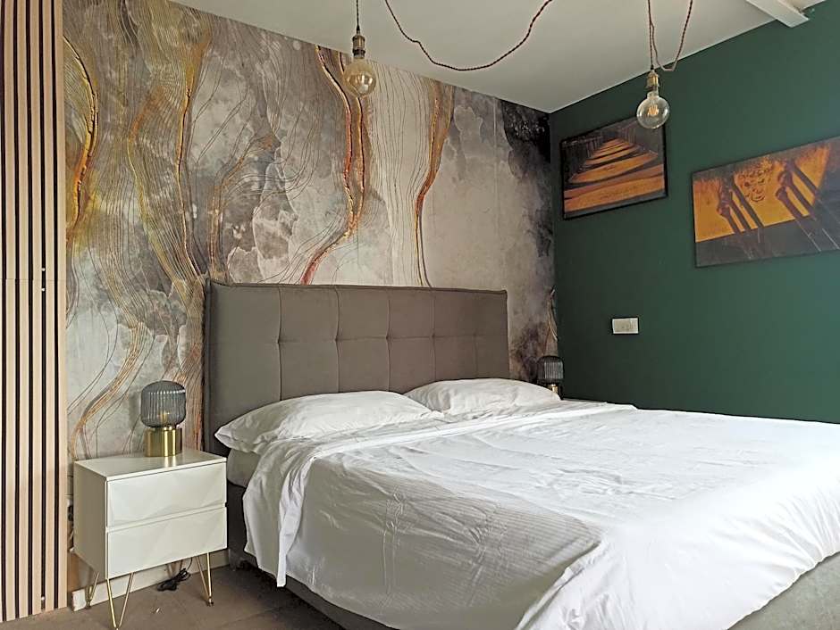 Essentia Guest House