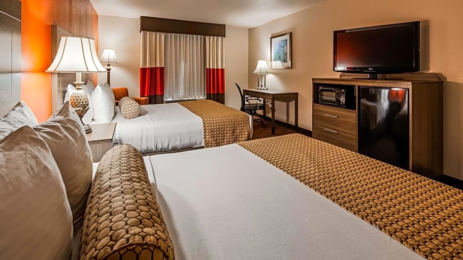 Best Western PLUS Memorial Inn