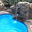 Guinea Feather Country Lodge