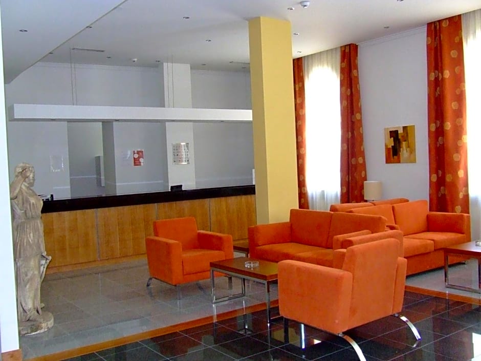 Hotel Apartamentos Geres Ribeiro