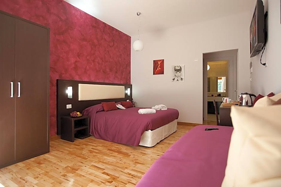 Heart of Rome Rooms