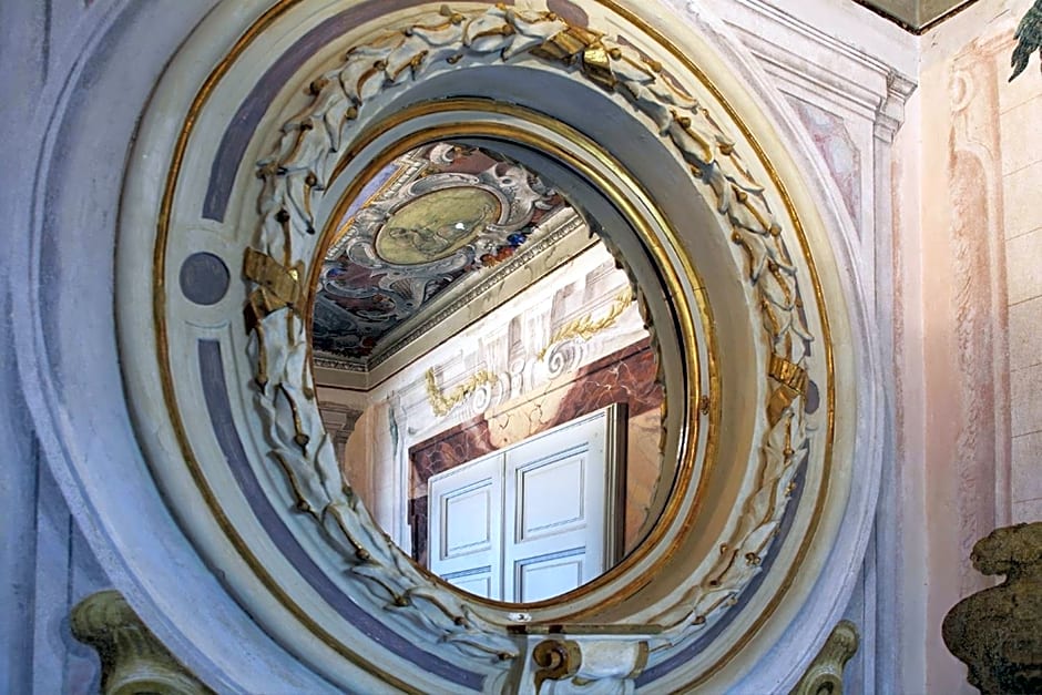 Palazzo Tolomei - Residenza D'Epoca