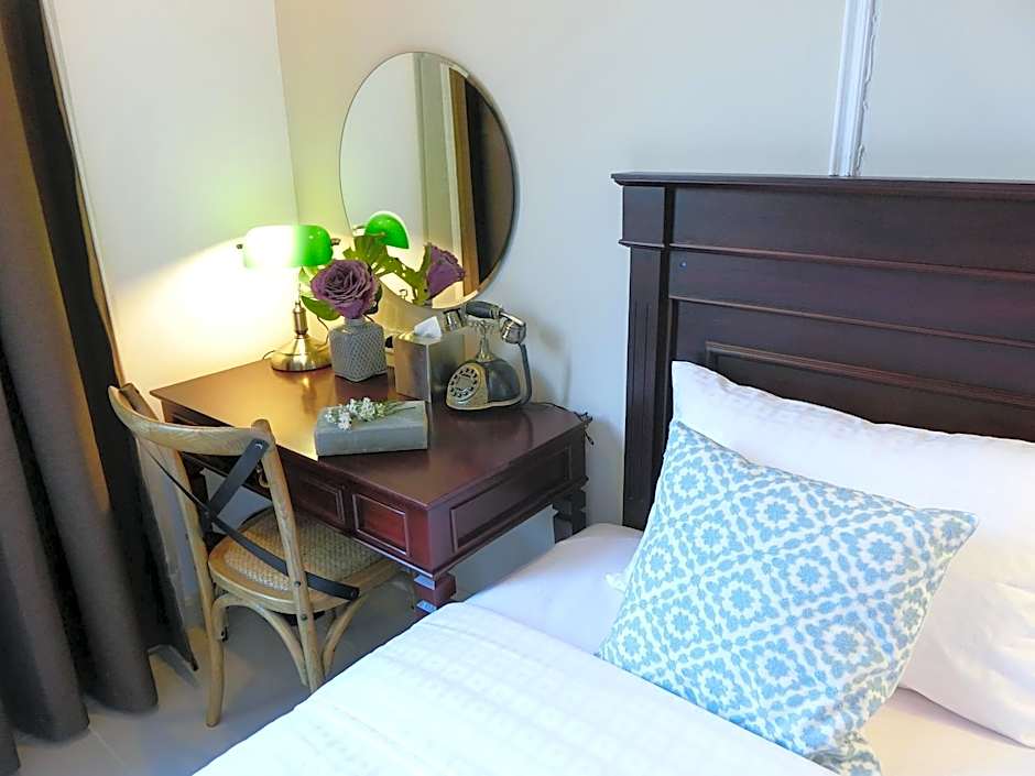 Bloom Boutique Hotel & Cafe