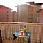 Comfy one-bedroom apartment with balcony and lift