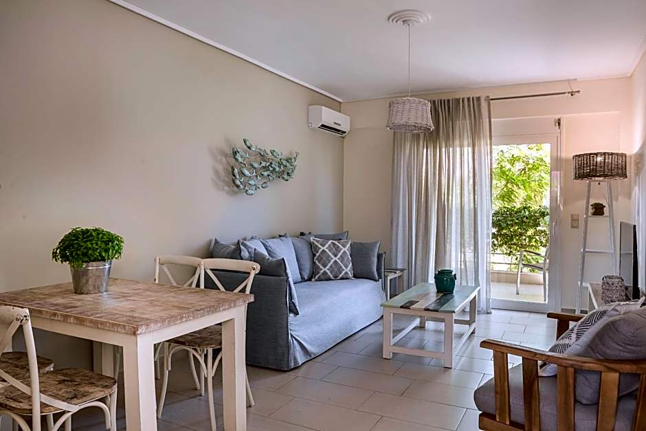 Meliti Waterfront Suites