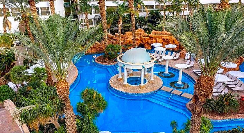 Isrotel Royal Garden All Suites Hotel