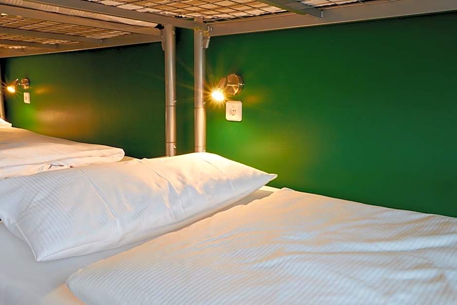 Ballhaus Berlin Hostel