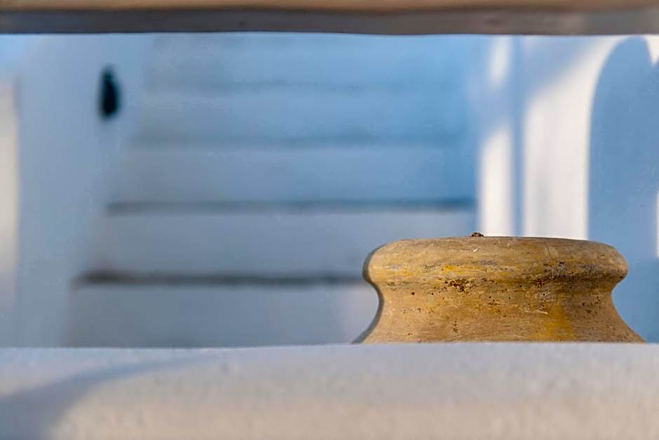 Nefeli Sunset Studios