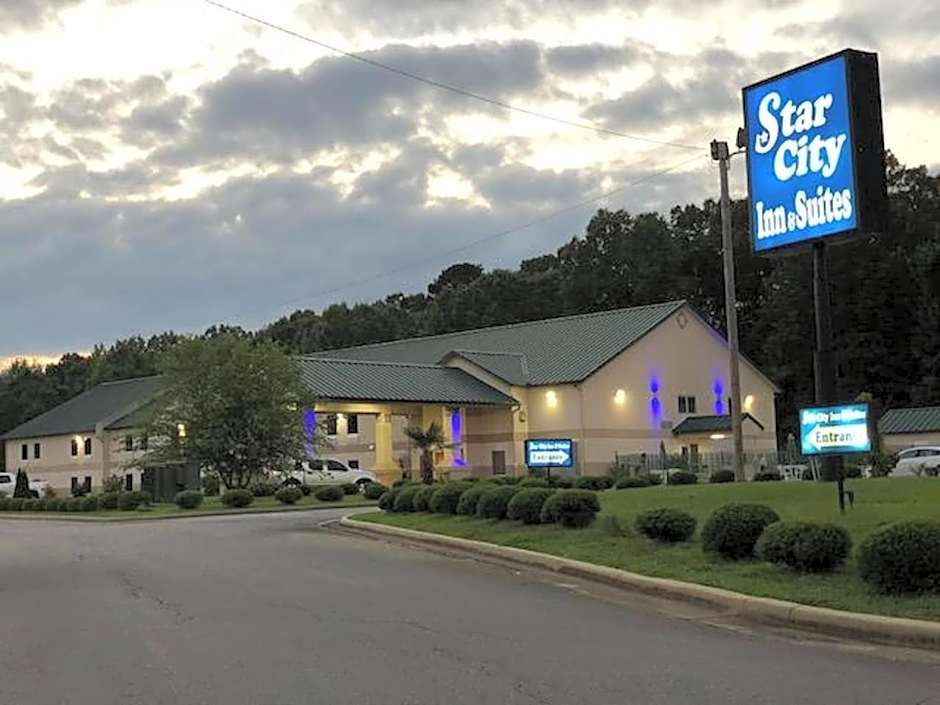 Star City Inn & Suites