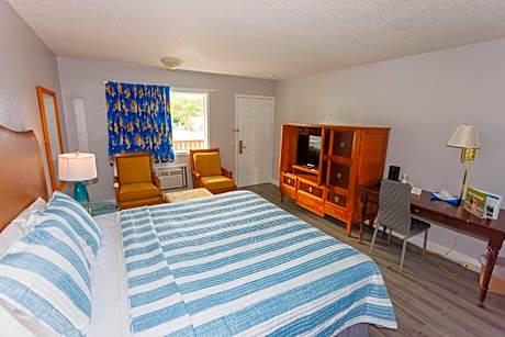 King Room - Non-Smoking