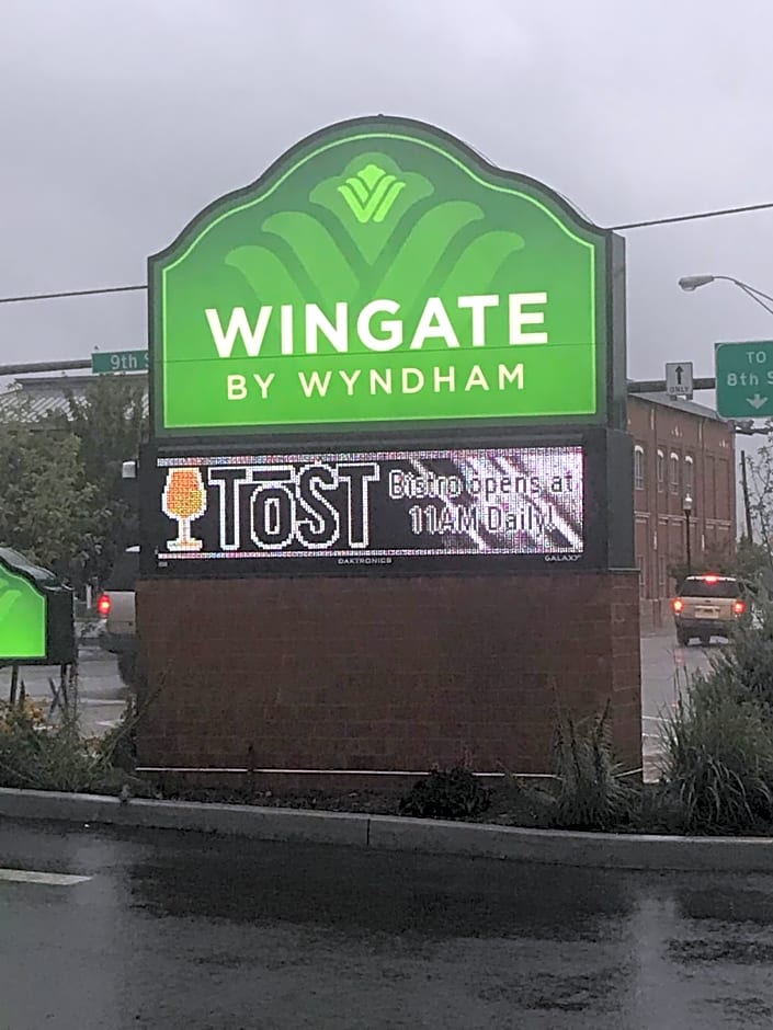 Wingate by Wyndham Altoona Downtown/Medical Center