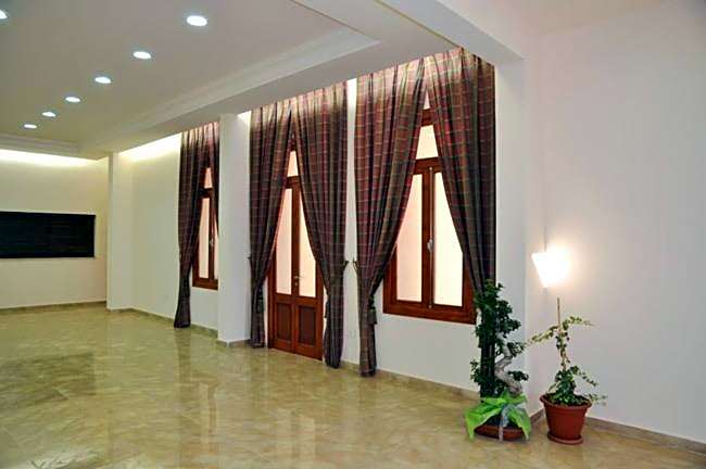 Lagace Hotel