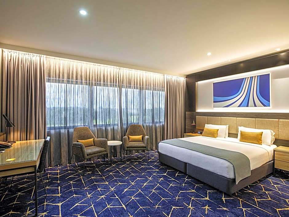 Mercure Sydney Liverpool Hotel