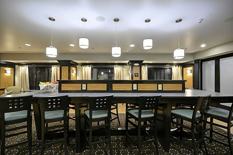 Hampton Inn Defiance