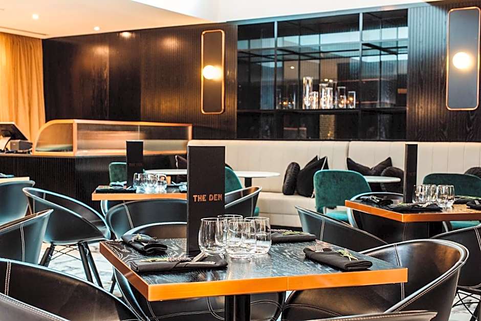 Mayfair Hotel Adelaide by IHG
