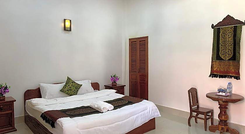Reaksmey Meanrith Guesthouse and Residence