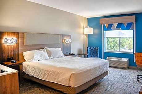 Suite - Mobility Access/Hearing Accessible