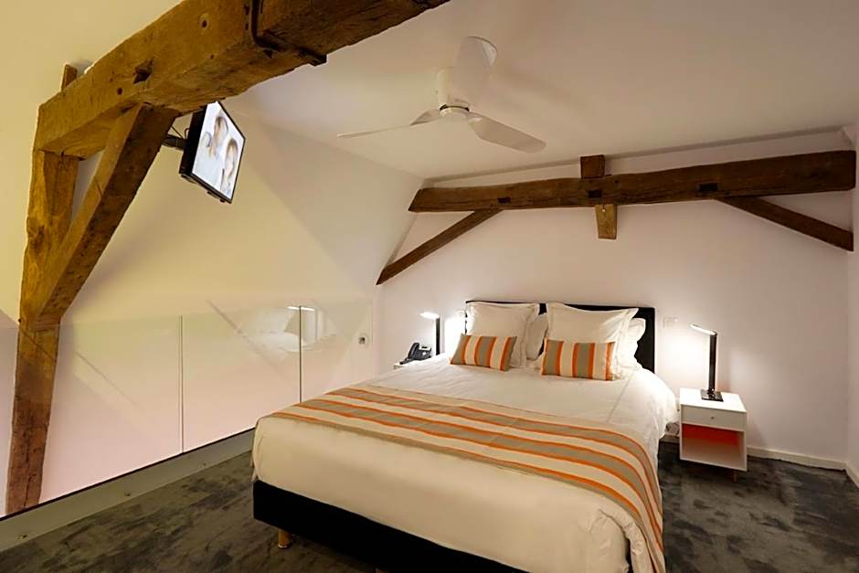 Les Maisons du Pont - Charme & Caractère