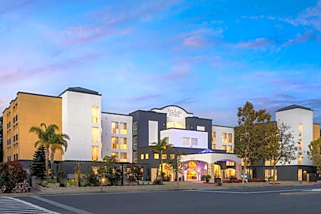 Fairfield Inn & Suites by Marriott San Francisco Airport/Millbrae