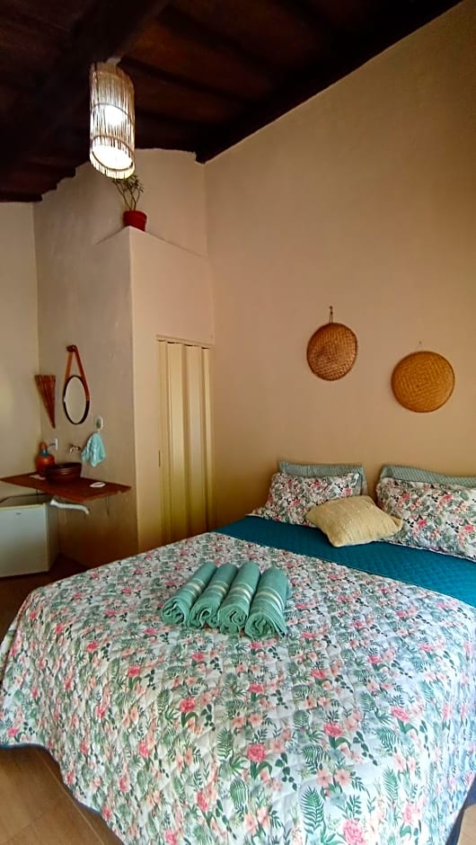 Canto do Sabiá PETAR Hospedagem - guia e jantar consulte valores