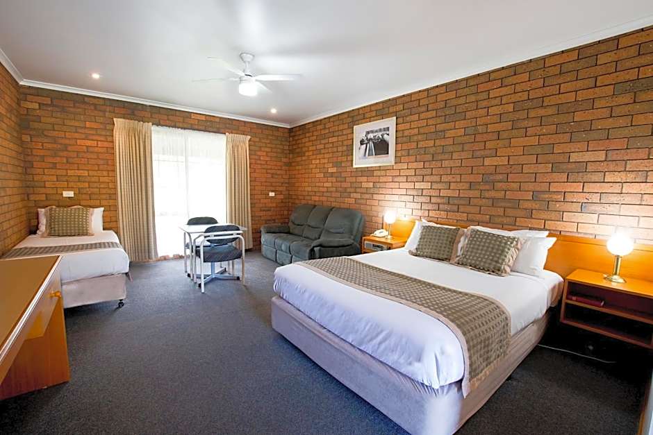 Sportslander Motor Inn