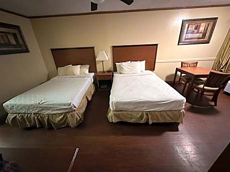 2 Full Bed Smoking