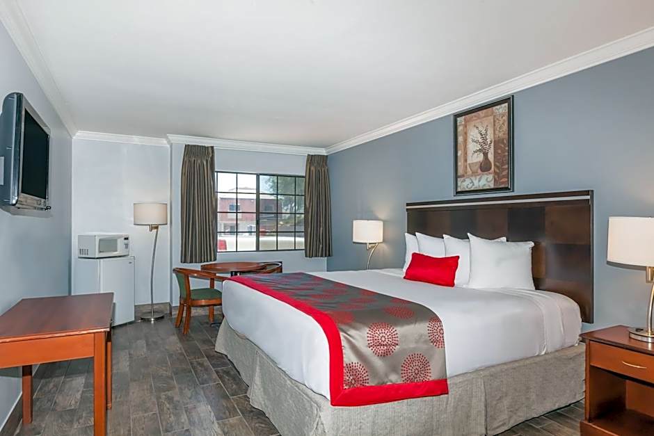 Ramada by Wyndham San Diego Poway Miramar