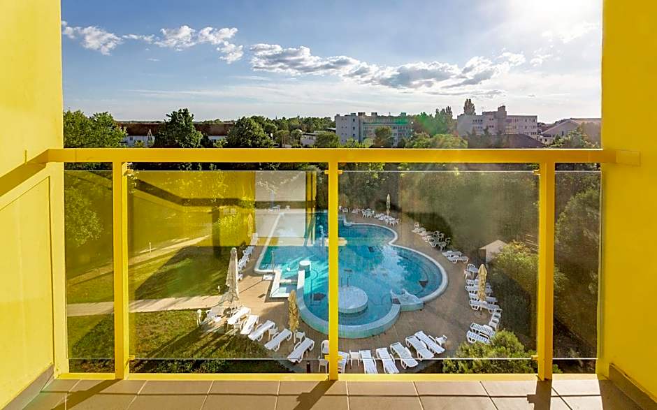 Thermal Hotel Garden