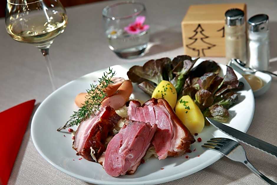 Logis Hôtel Le Vétiné