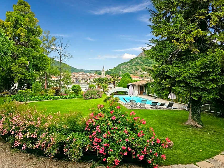 Villa Rhôna