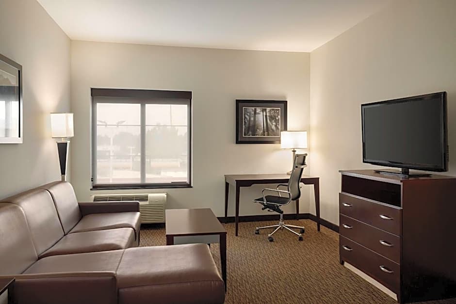 La Quinta Inn & Suites by Wyndham Memphis Wolfchase