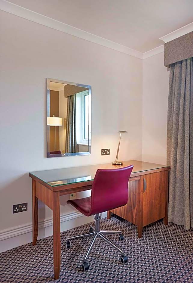 DoubleTree by Hilton Bristol North